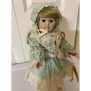 Vintage Porcelain‎ Bradley’s Doll Big Eye Girl 14” Thomasina